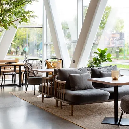 Western M-treize Paris Hotel 4*