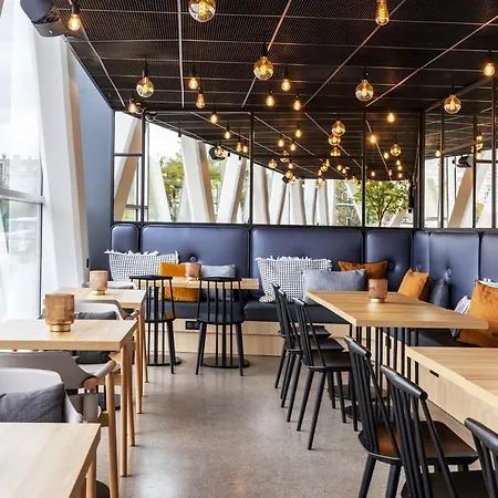 Western M-treize Paris Hotel Asnieres-sur-Seine
