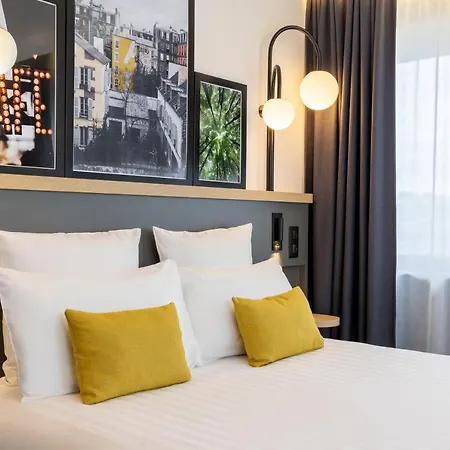 Western M-treize Paris Otel Asnières